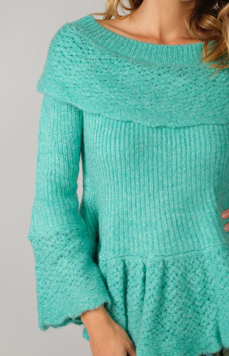 RUFFLED SWEATER TURQUOISE