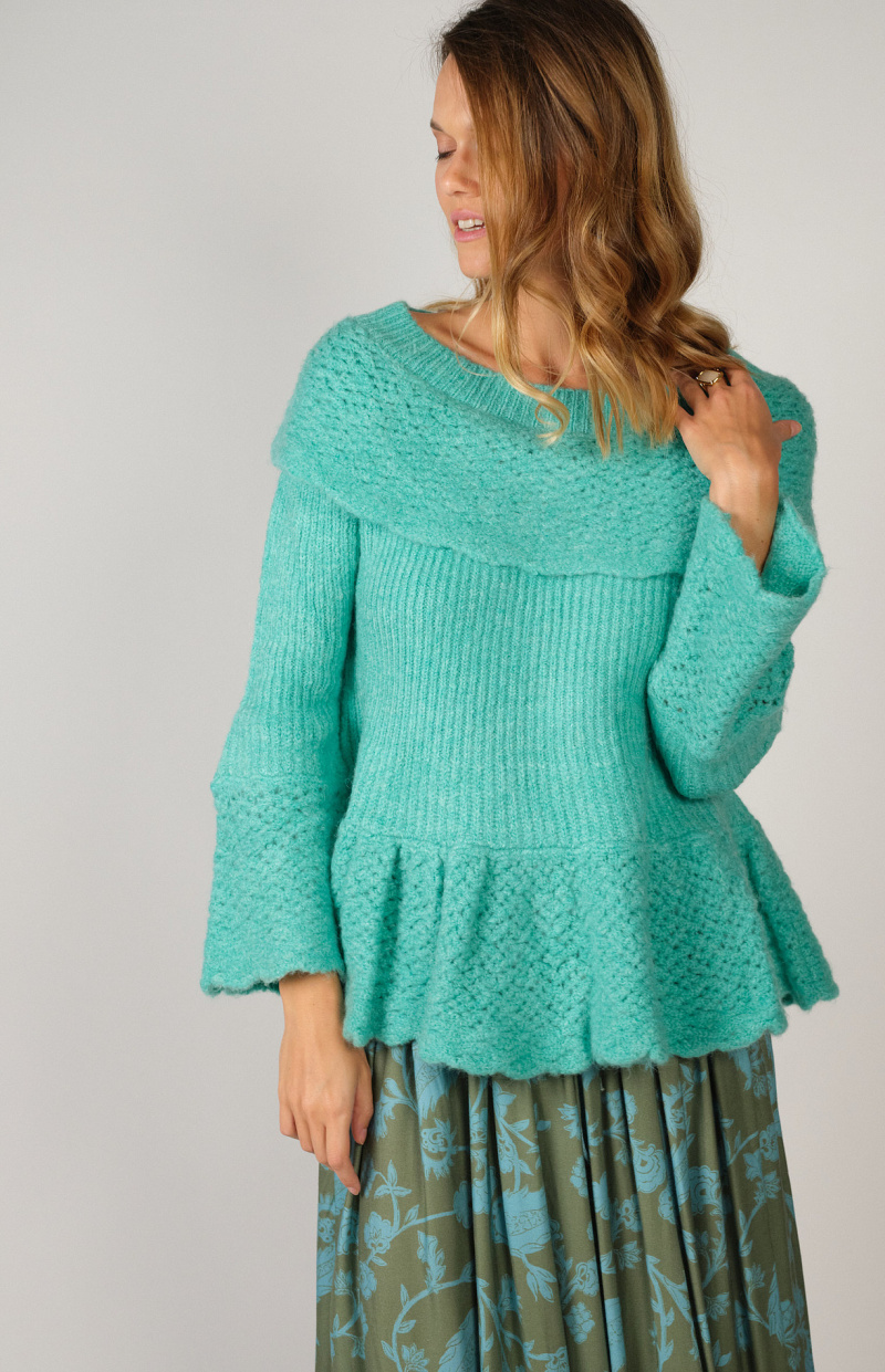 RUFFLED SWEATER TURQUOISE